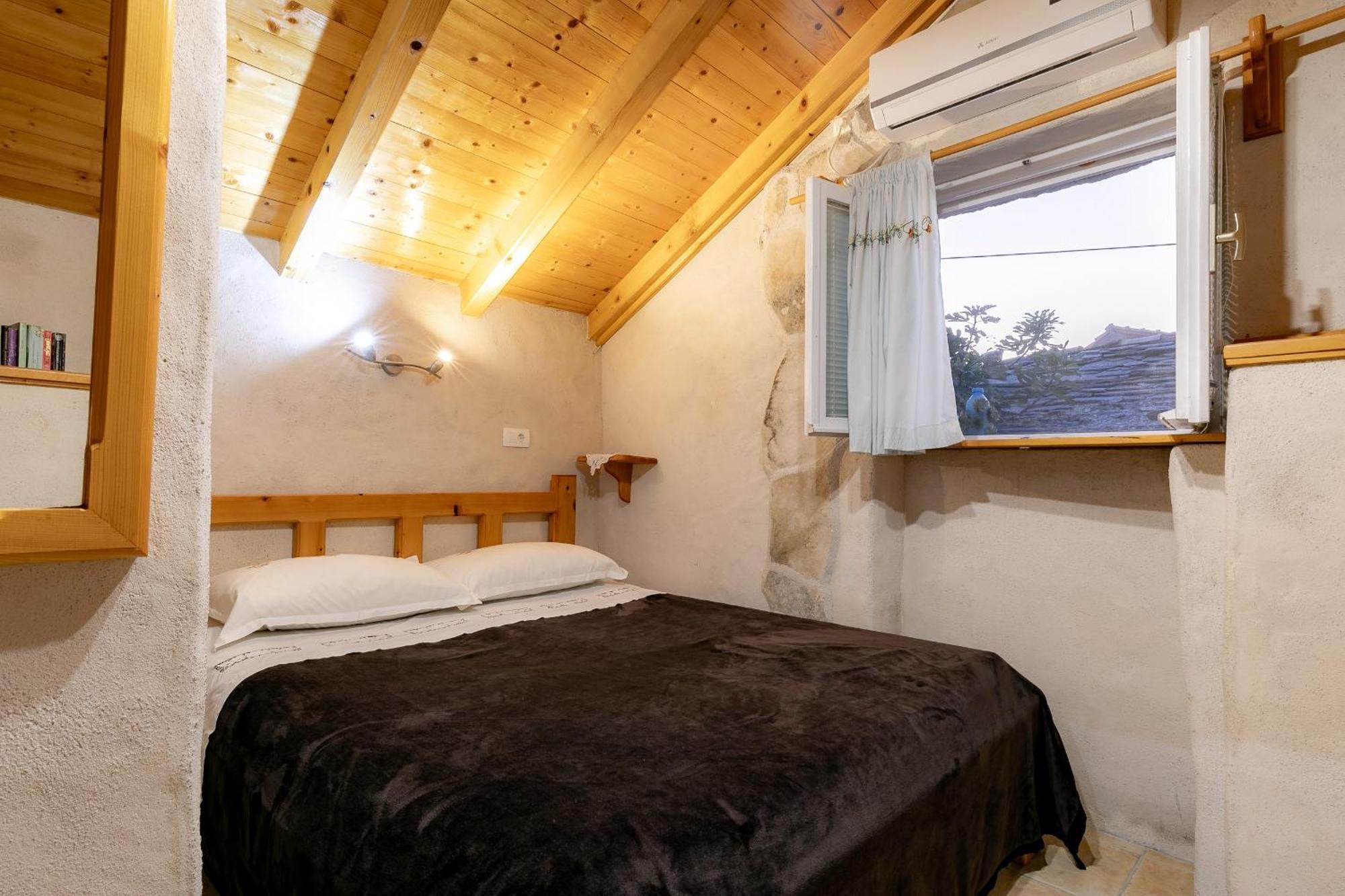 Stone House Harmony Leilighet Zrnovo Eksteriør bilde